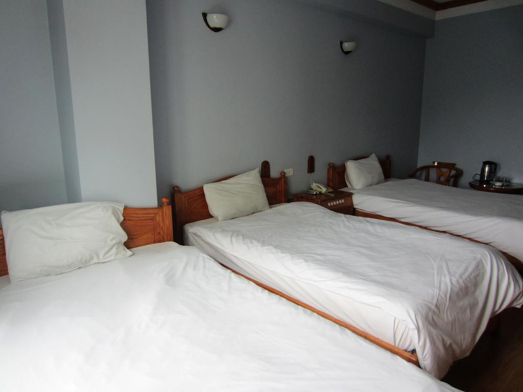 Green Bay Hotel Ha Long Habitación foto